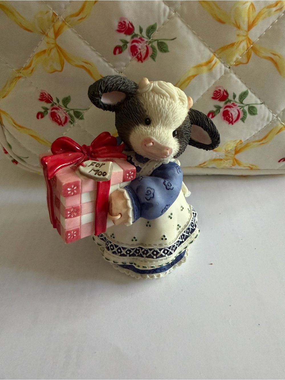 Enesco mary moo cow with red Accents